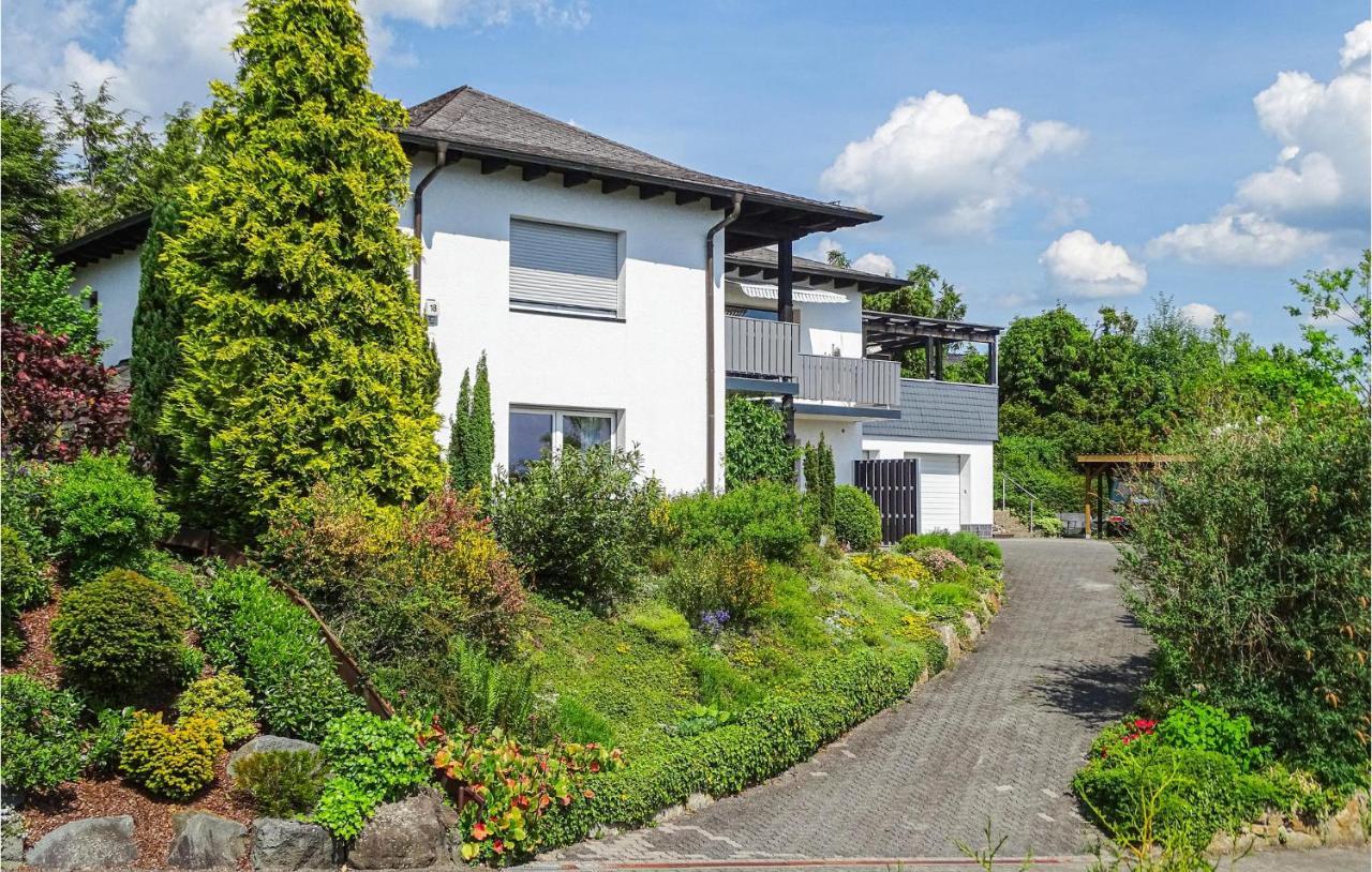 Beautiful Apartment In Dillenburg With Kitchen Bagian luar foto