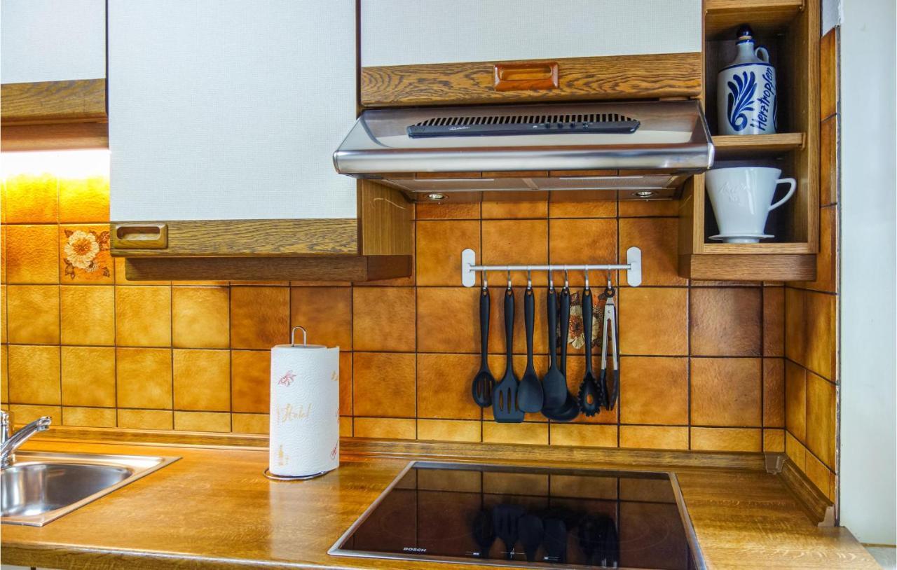 Beautiful Apartment In Dillenburg With Kitchen Bagian luar foto