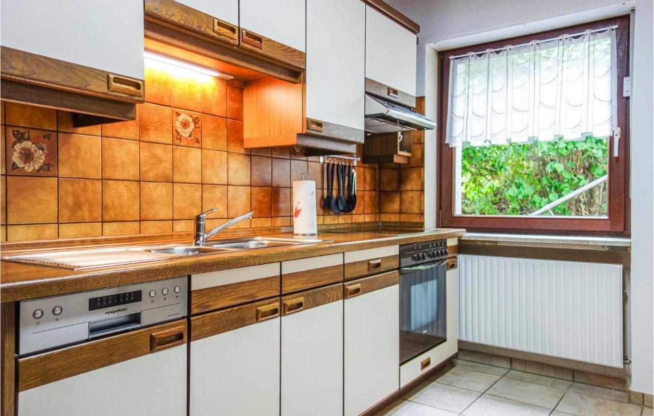 Beautiful Apartment In Dillenburg With Kitchen Bagian luar foto